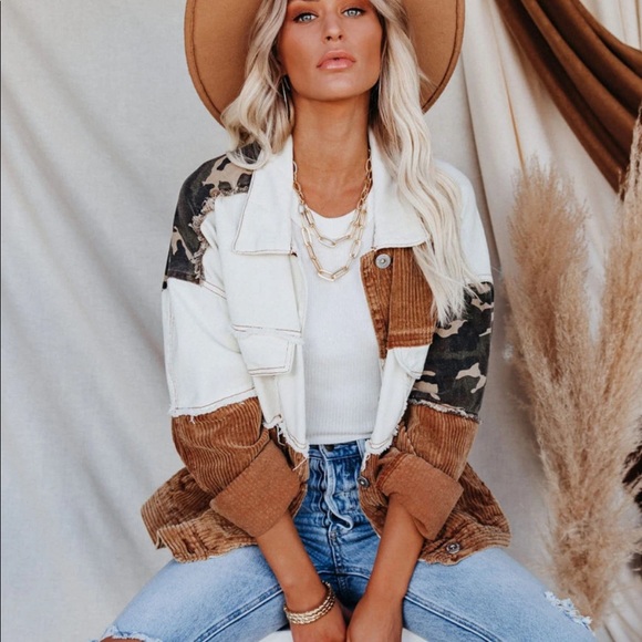 Vici Jackets & Blazers - PRICE FIRM Vici pocketed corduroy denim jacket